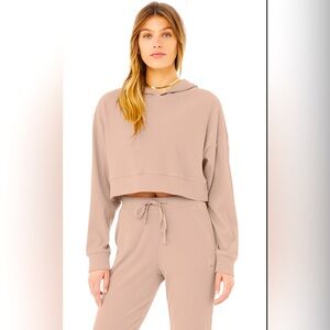 Alo Yoga dusty rose sweat set